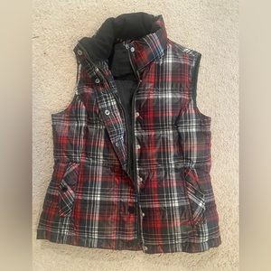 Tommy Hilfiger puffer vest. Size small. M.